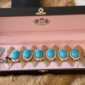 NEW JUICY COUTURE BRACELET TURQUOISE PEARL AND CRYSTAL STUNNING GREAT GIFT